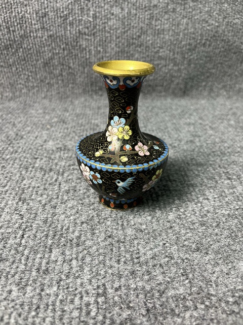 古玩雜項銅胎掐絲琺瑯小賞瓶真品鑒賞圖