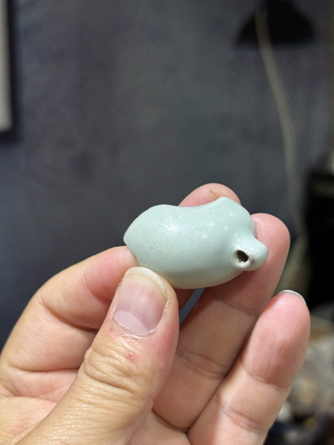 古玩陶瓷低齡頭青釉鳥食罐真品鑒賞圖