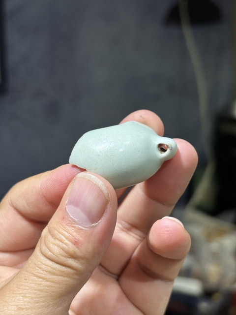 古玩陶瓷低齡頭青釉鳥食罐真品鑒賞圖