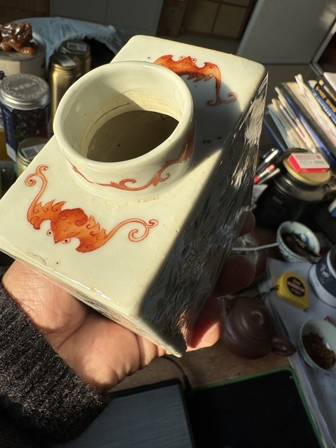 古玩陶瓷花鳥紋粉彩四方茶葉罐真品鑒賞圖