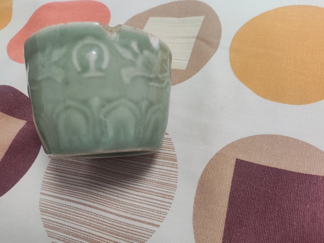 古玩陶瓷解放瓷仿龍泉窯真品鑒賞圖