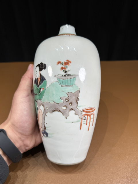 古玩陶瓷康熙五彩瓶真品鑒賞圖