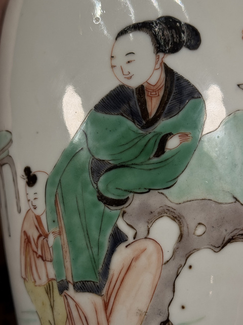 古玩陶瓷康熙五彩瓶真品鑒賞圖