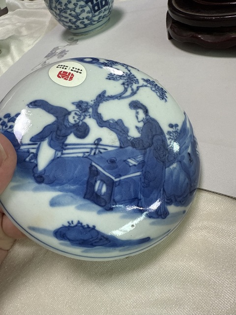 古玩陶瓷青花教子折桂圖印盒真品鑒賞圖