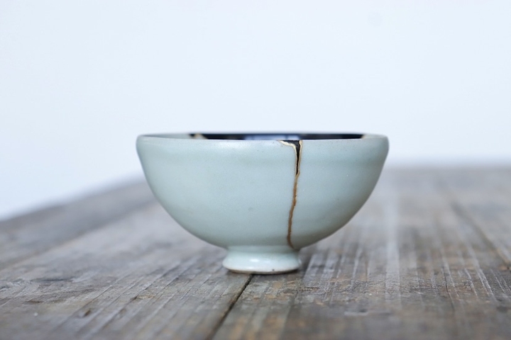 古玩陶瓷龍泉青瓷粉青釉泡泡盞真品鑒賞圖