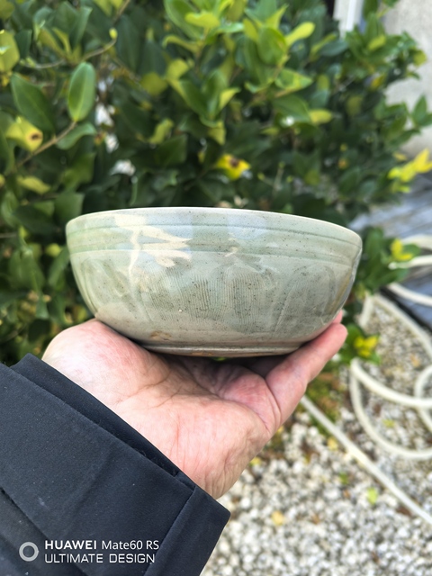 古玩陶瓷青瓷刻花諸葛碗真品鑒賞圖