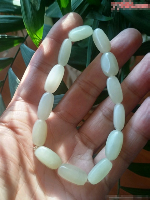 古玩玉器和田玉手串真品鑒賞圖