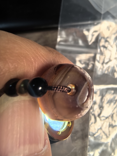 古玩玉器纏絲瑪瑙橄欖形珠真品鑒賞圖