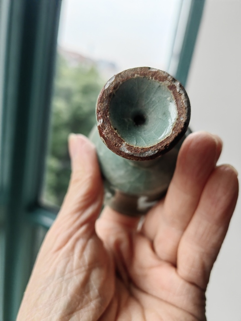 古玩陶瓷龍泉青瓷翠青釉高足杯真品鑒賞圖