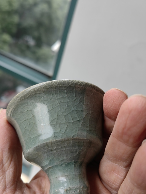 古玩陶瓷龍泉青瓷翠青釉高足杯真品鑒賞圖
