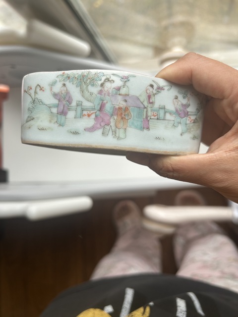 古玩陶瓷粉彩刨花缸真品鑒賞圖