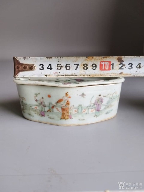 古玩陶瓷粉彩刨花缸真品鑒賞圖