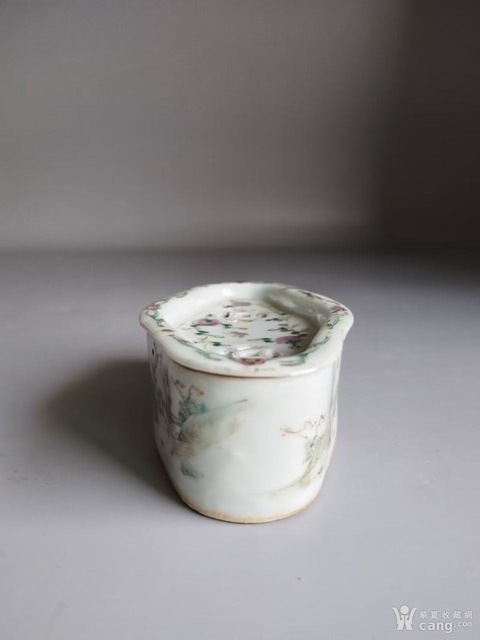 古玩陶瓷粉彩刨花缸真品鑒賞圖