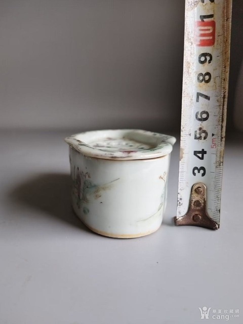 古玩陶瓷粉彩刨花缸真品鑒賞圖