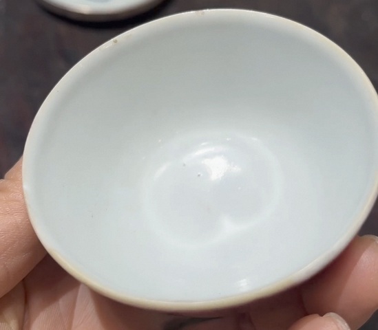 古玩陶瓷清晚期 胭脂紅釉小杯真品鑒賞圖