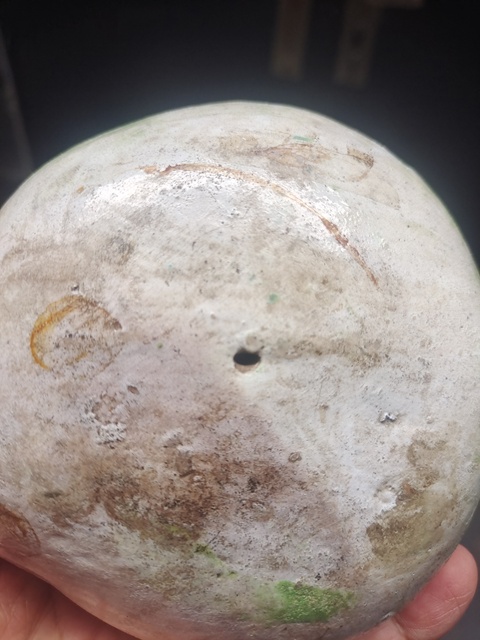 古玩陶瓷粉彩壽桃擺件真品鑒賞圖