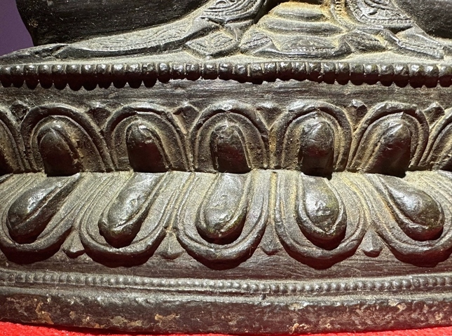 古玩銅器銅上師像真品鑒賞圖