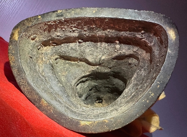 古玩銅器銅上師像真品鑒賞圖