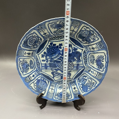 古玩陶瓷萬歷克拉克花卉紋青花盤真品鑒賞圖