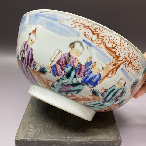 古玩陶瓷清乾隆人物紋廣彩碗真品鑒賞圖