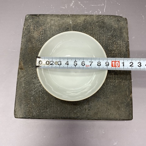 古玩陶瓷人物紋粉彩小碗真品鑒賞圖