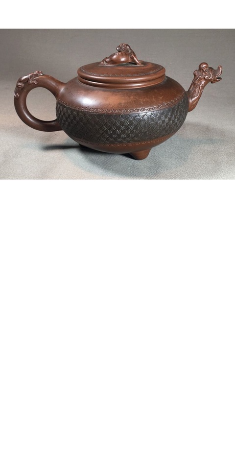 古玩雜項龍頭回紋如意三足壺真品鑒賞圖