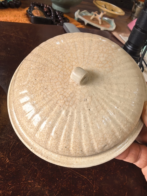 古玩陶瓷青白釉刻花蓋罐真品鑒賞圖