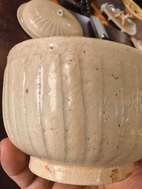 古玩陶瓷青白釉刻花蓋罐真品鑒賞圖