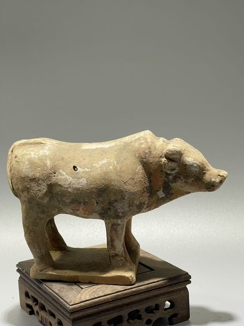 古玩陶瓷唐·老黃牛拍賣，當前價格169元