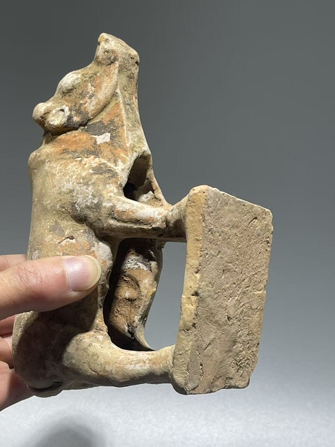 古玩陶瓷唐·老黃牛拍賣，當前價格169元