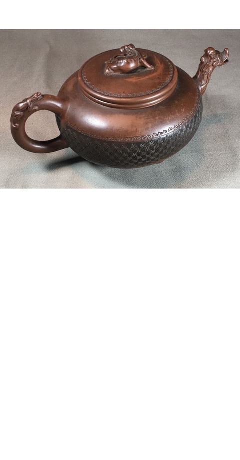 古玩雜項龍頭回紋如意三足壺真品鑒賞圖