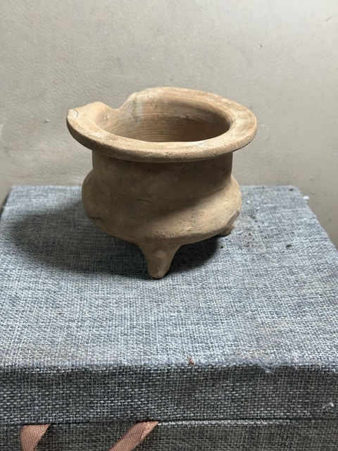 古玩陶瓷沉泥香爐真品鑒賞圖