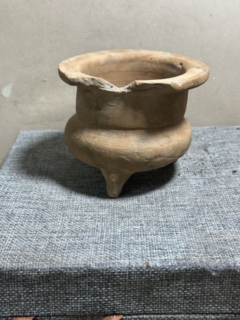 古玩陶瓷沉泥香爐真品鑒賞圖