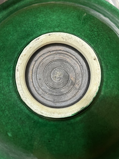古玩陶瓷綠哥釉碗真品鑒賞圖