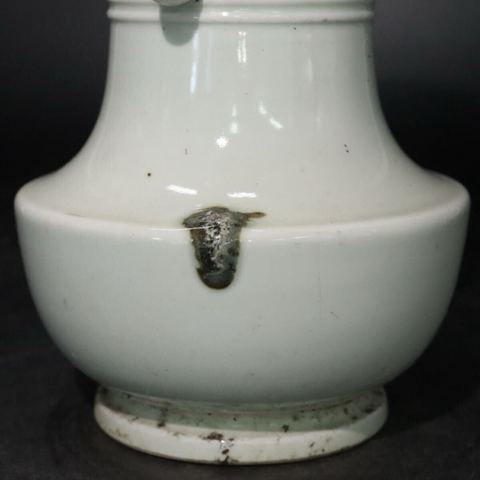 古玩陶瓷白釉象耳瓶，建議找德化陶老師確認真品鑒賞圖
