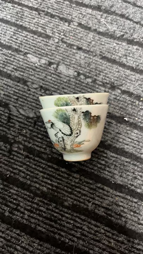 古玩陶瓷松鶴紋杯真品鑒賞圖