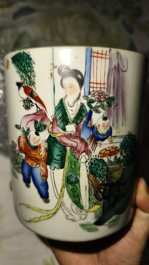 古玩陶瓷民國粉彩教子圖筆筒真品鑒賞圖