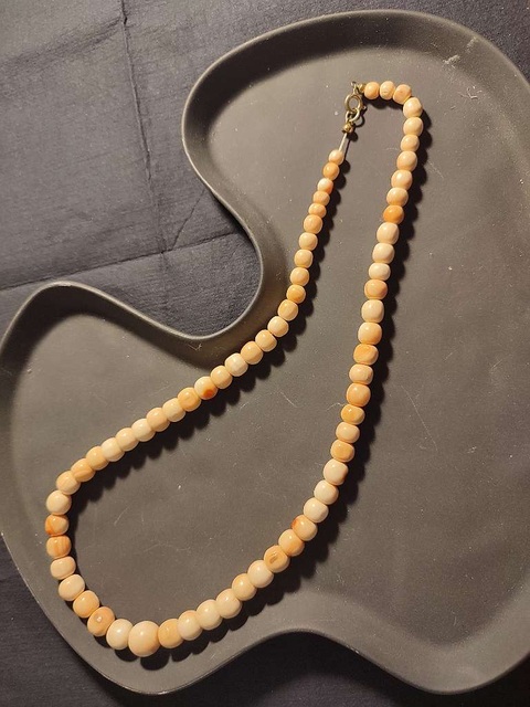 古玩玉器天然硨磲項鏈真品鑒賞圖