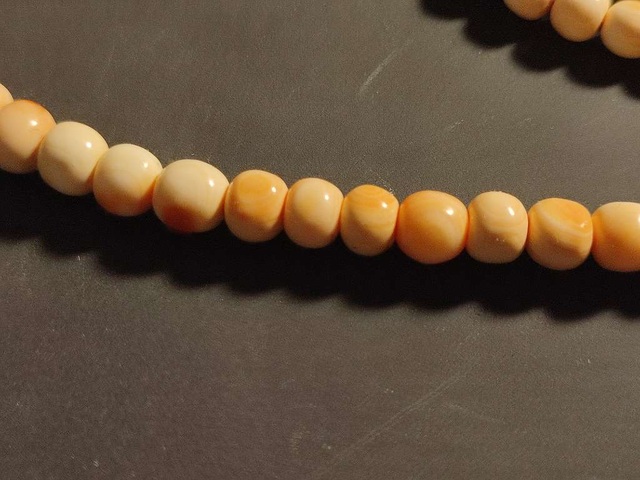 古玩玉器天然硨磲項鏈真品鑒賞圖