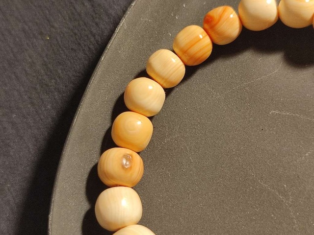 古玩玉器天然硨磲項鏈真品鑒賞圖