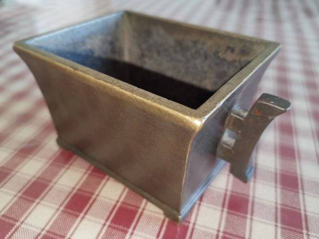 古玩銅器銅戟耳爐真品鑒賞圖