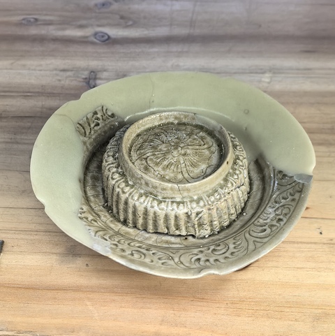 古玩陶瓷青釉盞托真品鑒賞圖