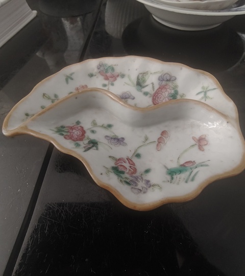 古玩陶瓷晚清粉彩樹葉型高足碟真品鑒賞圖