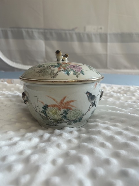 古玩陶瓷晚清淺降粥罐真品鑒賞圖