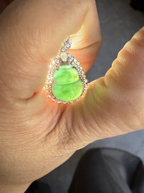 古玩玉器翡翠葫蘆吊墜真品鑒賞圖