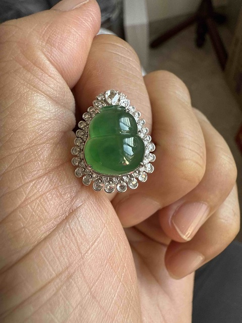 古玩玉器翡翠葫蘆吊墜真品鑒賞圖