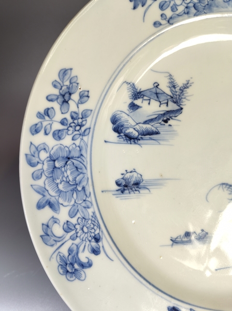 古玩陶瓷青花山水人物盤真品鑒賞圖