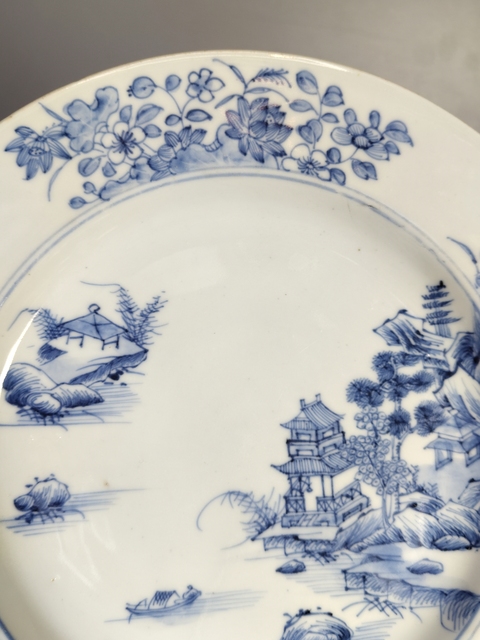 古玩陶瓷青花山水人物盤真品鑒賞圖