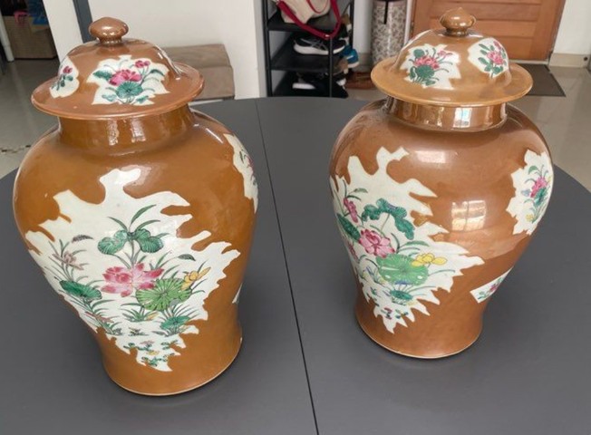 古玩陶瓷清雍正 紫金釉地開窗花卉紋將軍罐真品鑒賞圖