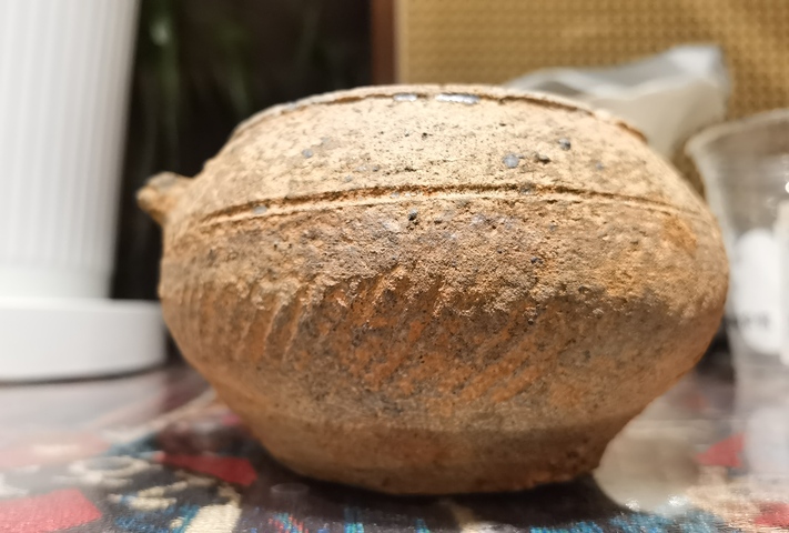 古玩陶瓷罐真品鑒賞圖